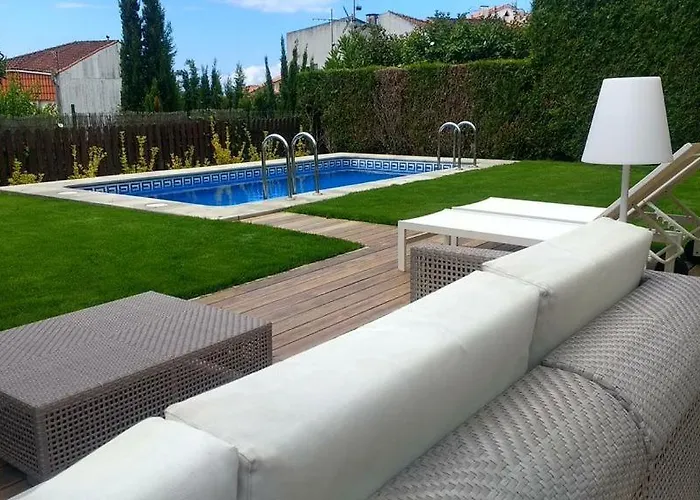 Casa En Con Pisicina Privada * Sanxenxo